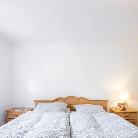 Zur Kleinen Hummel Apartment Gernrode  Exterior photo