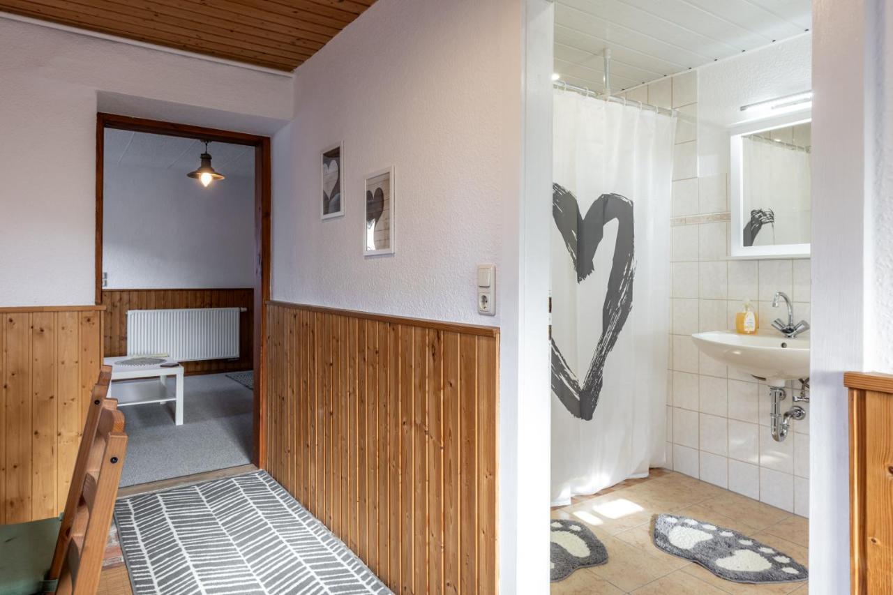 Zur Kleinen Hummel Apartment *